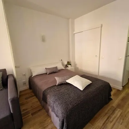 Romantic Getaway In Oldest Part Of Apartment