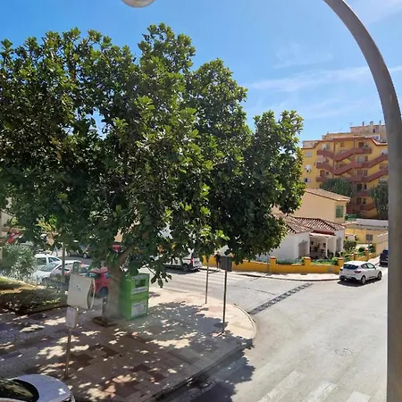 Romantic Getaway In Oldest Part Of Appartement Torremolinos